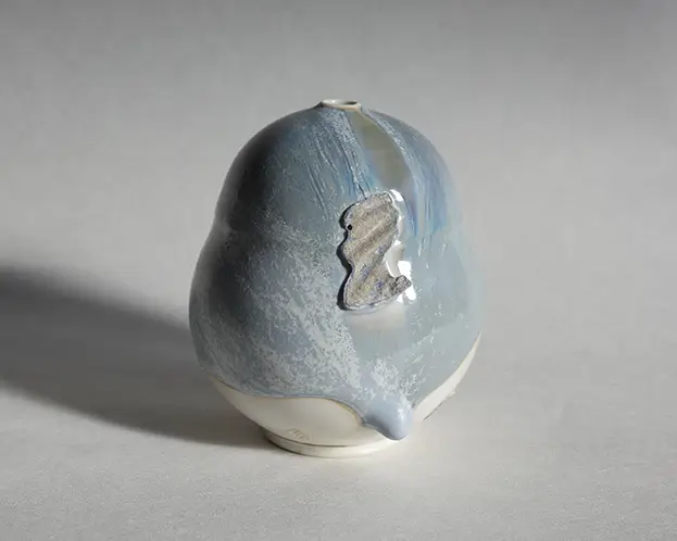 Amber Winter, Pyriform II 'Shore