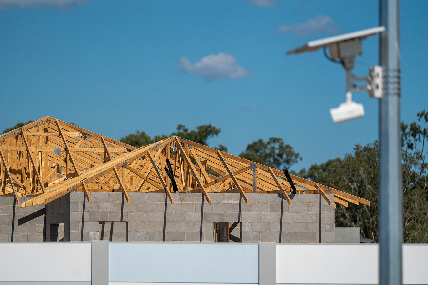 Mount Low housing construction
