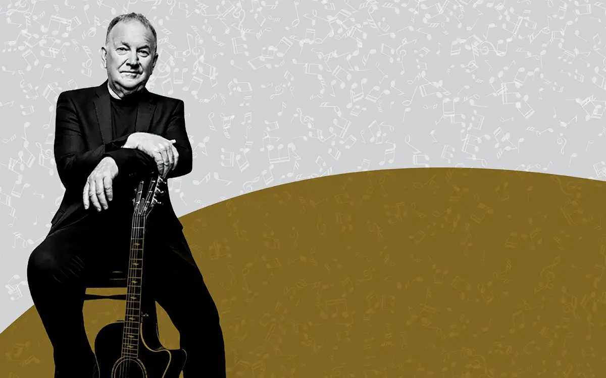 Graeme Connors with guitar