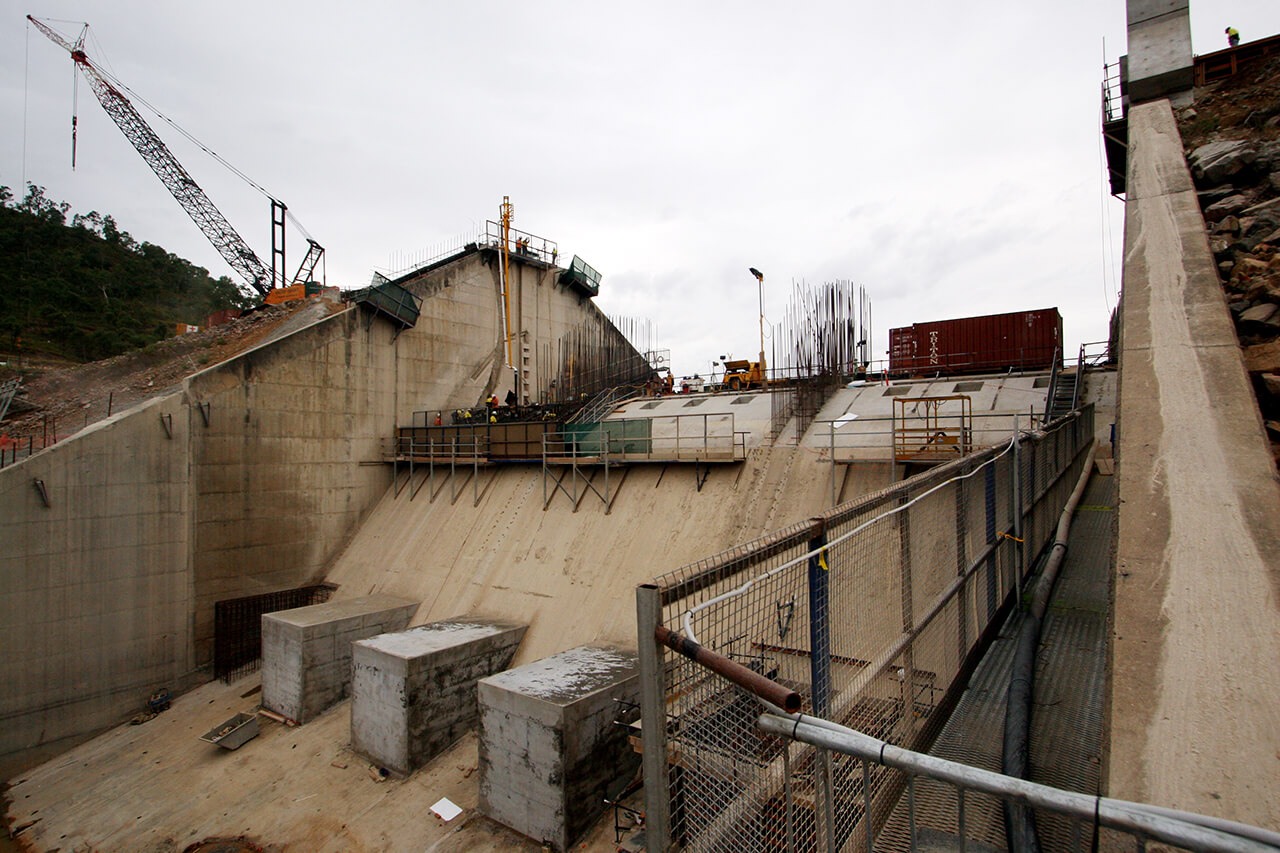 Ross River Dam - Spillway Upgrade (2007)