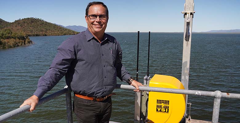 Cr Russ Cook with one of the new high-tech sensors at the Ross River Dam which will help to monitor blue-green algae levels.