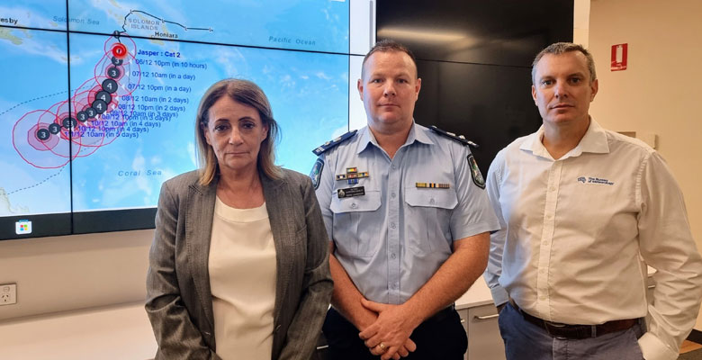 TLDMG Chair Jenny Hill, QPS A/Superintendent Dean Cavanagh and The Bureau of Meteorology’s Luke Shelley