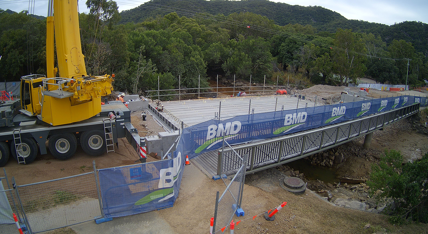 Sooning Street bridge build progress