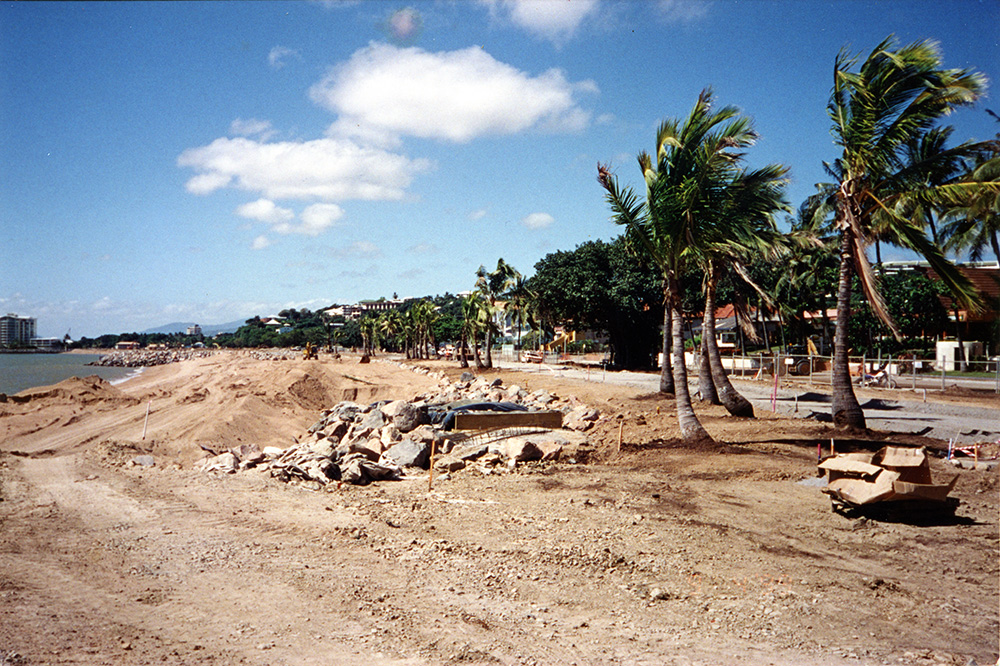 Work in progress on The Strand Park foreshore during The Strand redevelopment, 1999
