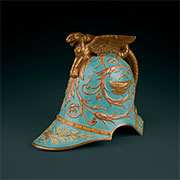 Centrepiece in the form of Minervan helmet Centrepiece in the form of Minervan helmet