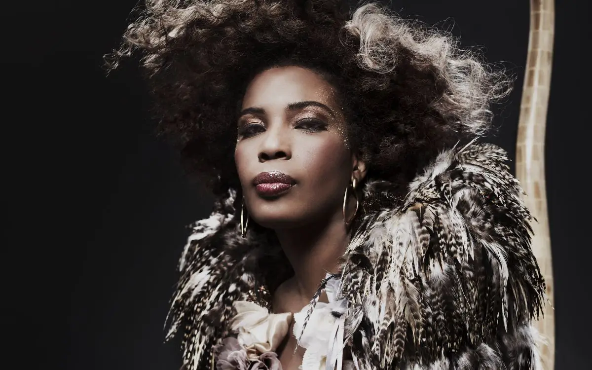 Macy Gray