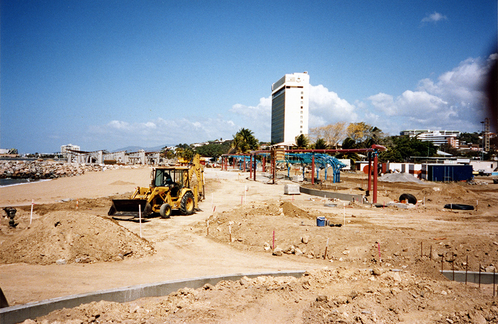 Work in progress near Strand Park during The Strand redevelopment, 1999