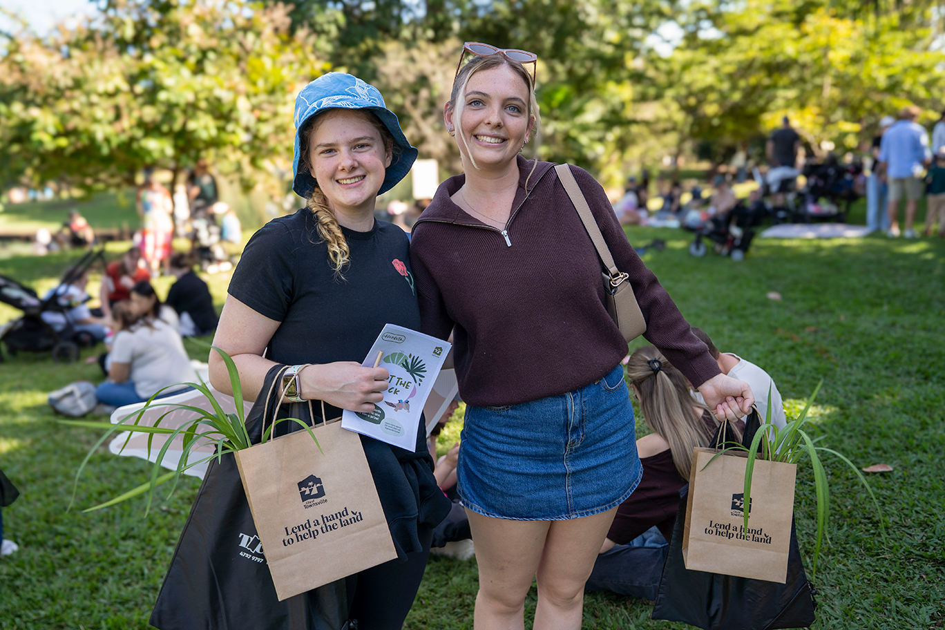 Eco Fiesta Brooklyn Ennis Lula Hazel