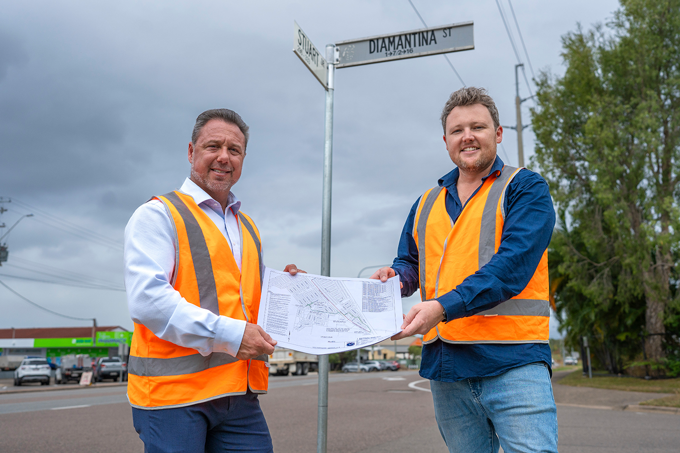 Mayor Nick Dametto and Councillor Brady Ellis at the site of the Wulguru Water Main Project.