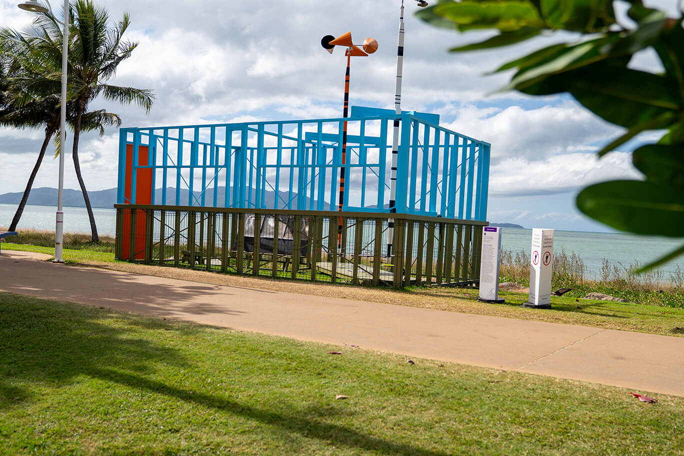 Wind-driven pen making a drawing