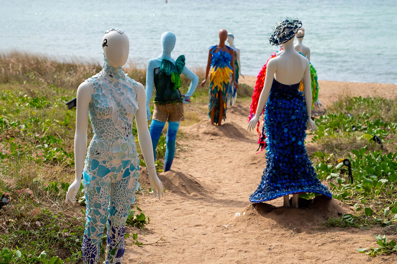 Manniquins with colourful dress designs