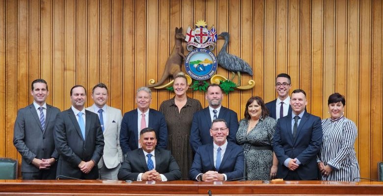 Townsville's new Council has been officially sworn in today.