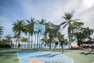 Half basketball court – Strand Park